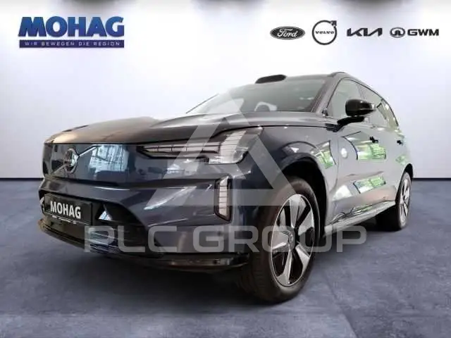 2026 Volvo EX 90