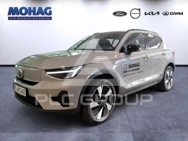 2026 Volvo EX 40