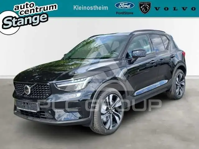 2026 Volvo XC40