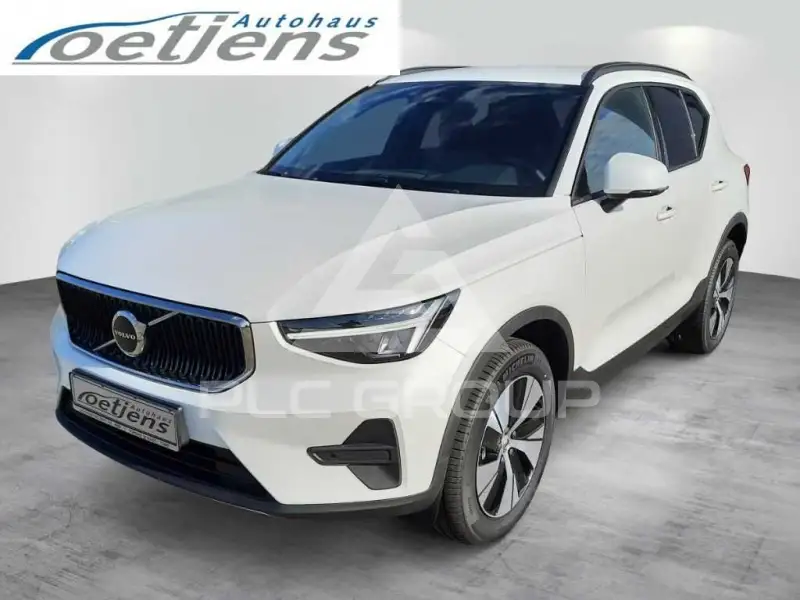 2026 Volvo XC40