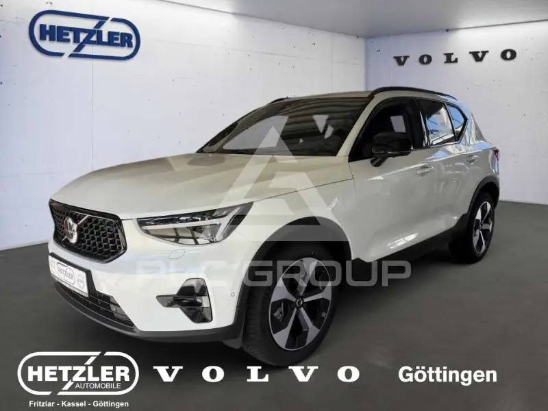 2026 Volvo XC40