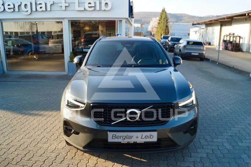2026 Volvo XC40