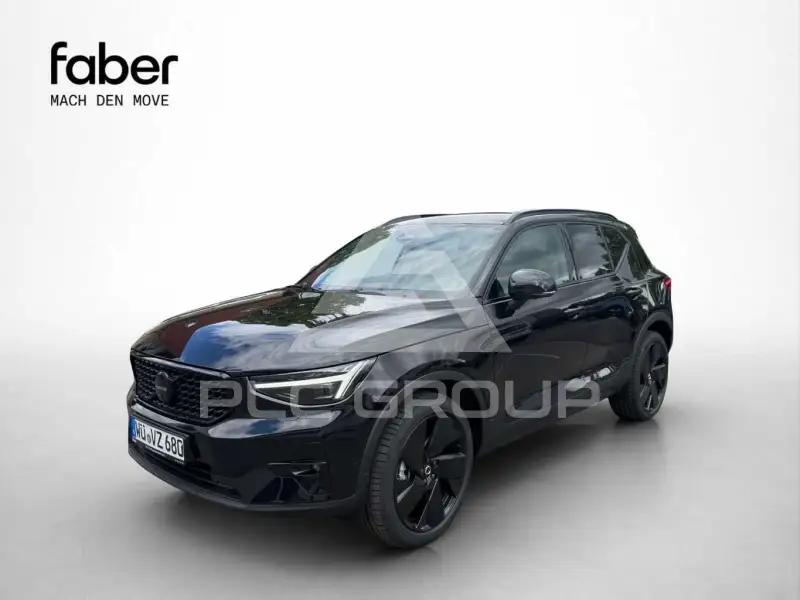 2026 Volvo XC40