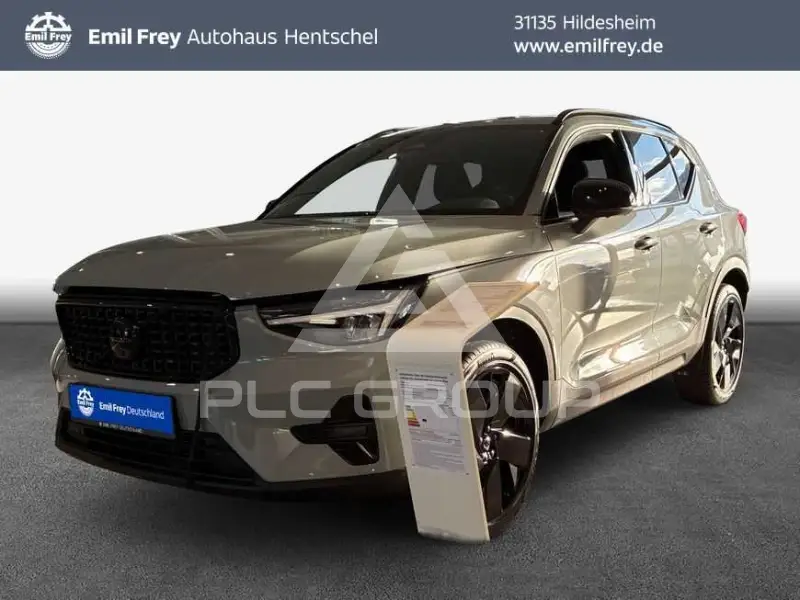 2026 Volvo XC40