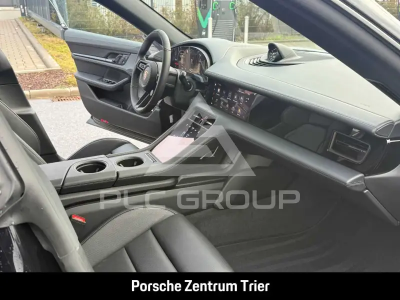 2026 Porsche Taycan