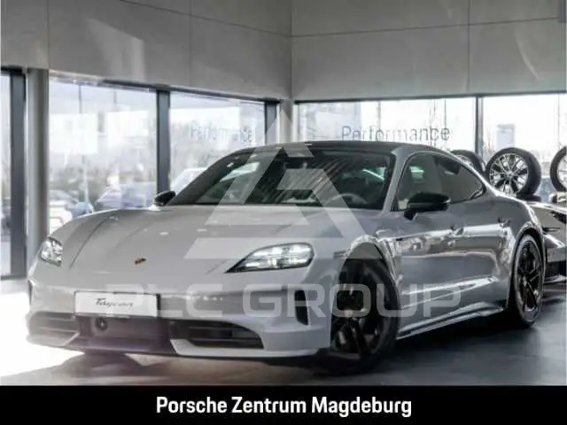 2026 Porsche Taycan