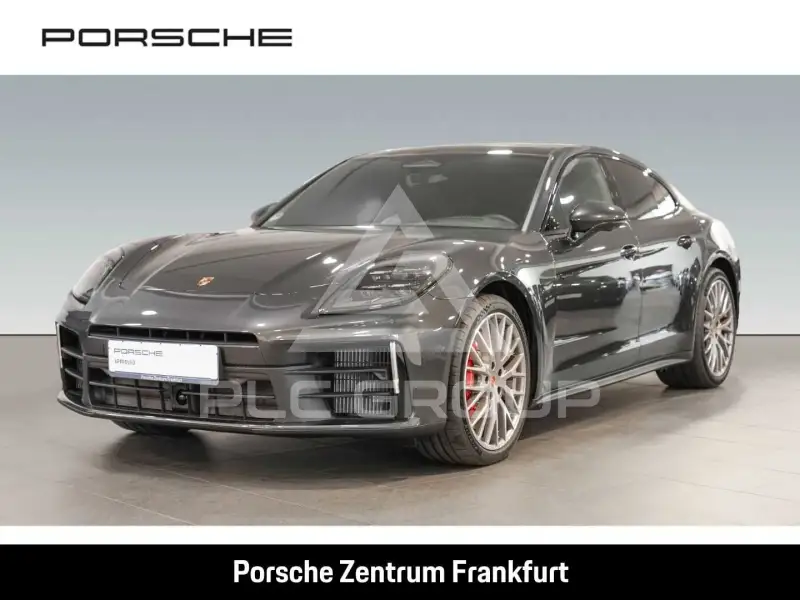 2026 Porsche Panamera