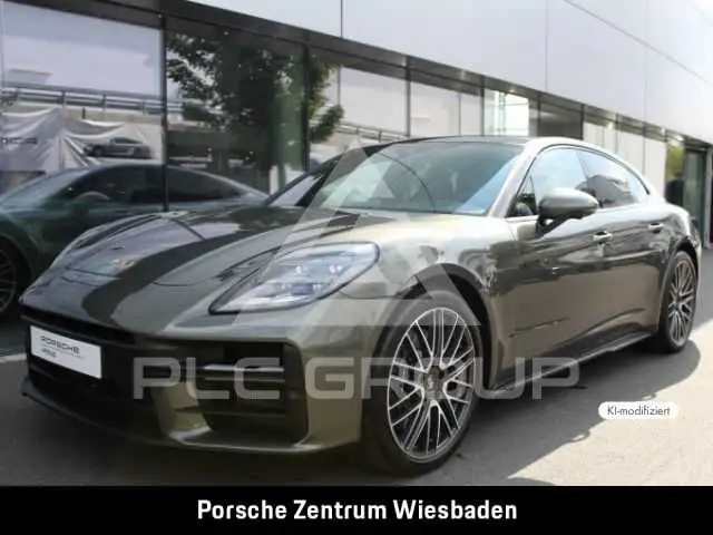 2026 Porsche Panamera