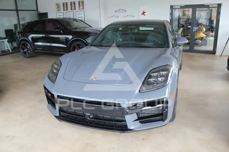 2026 Porsche Panamera