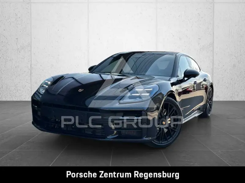 2026 Porsche Panamera