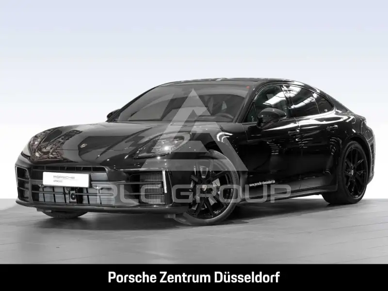 2026 Porsche Panamera