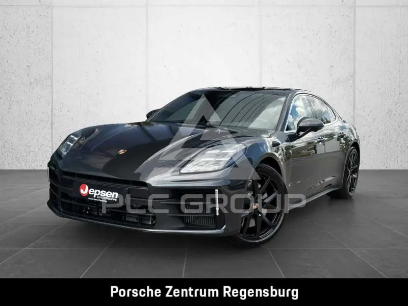 2026 Porsche Panamera