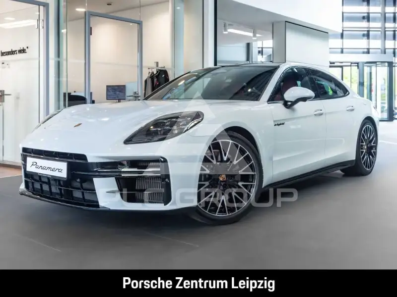 2026 Porsche Panamera