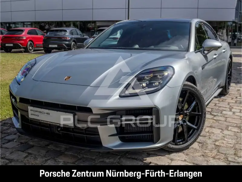 2026 Porsche Panamera