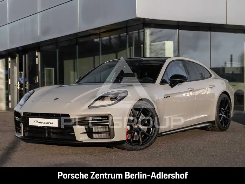 2026 Porsche Panamera