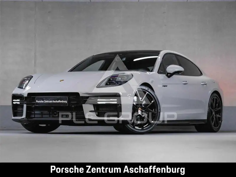 2026 Porsche Panamera