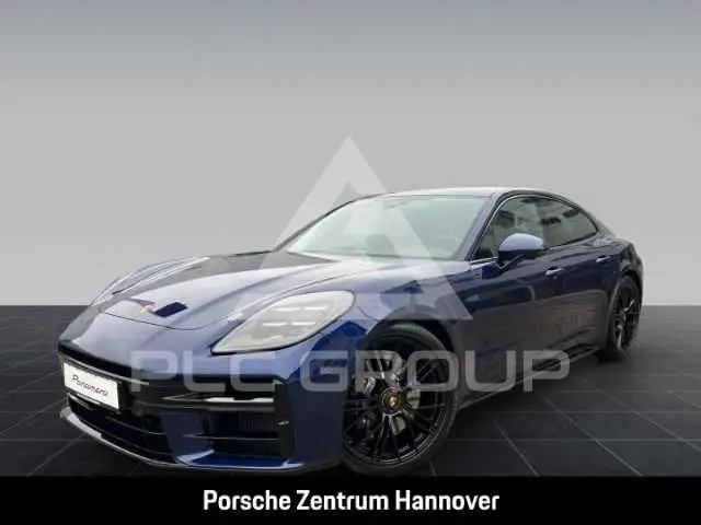 2026 Porsche Panamera