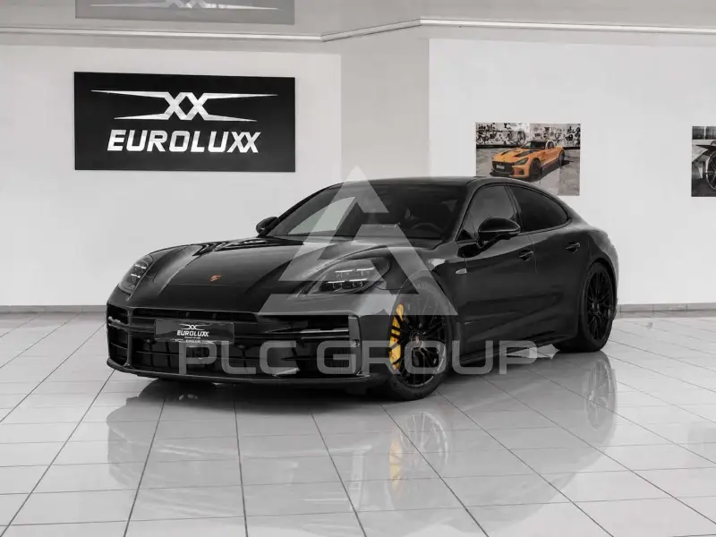 2026 Porsche Panamera