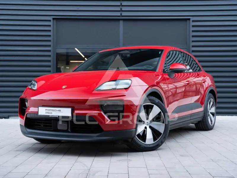 2026 Porsche MACAN
