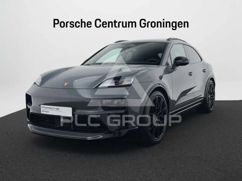 2026 Porsche MACAN