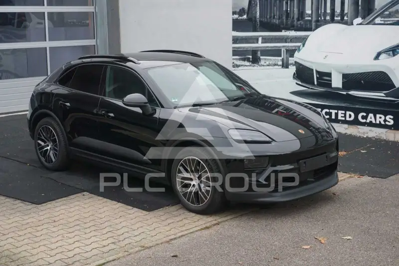 2026 Porsche MACAN