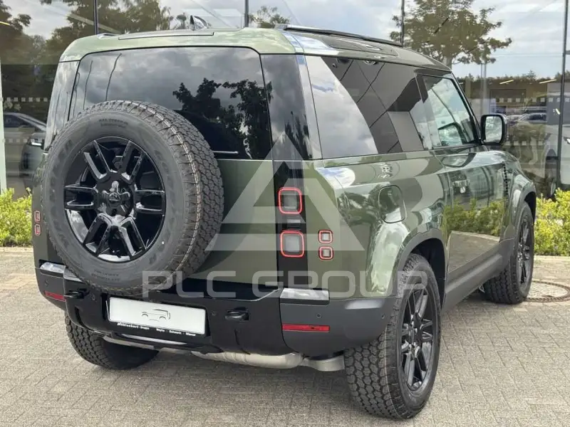 2026 Land Rover DEFENDER