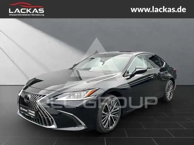 2026 Lexus ES300
