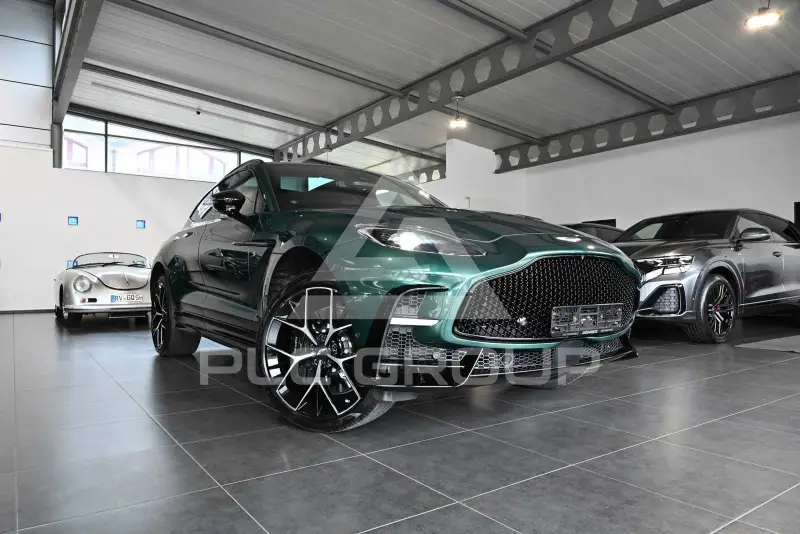2026 Aston Martin DBX