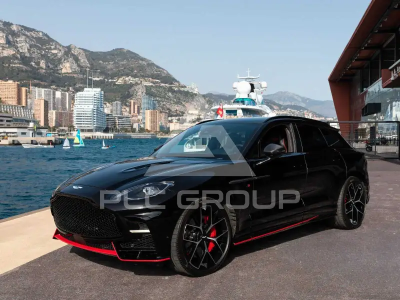 2026 Aston Martin DBX
