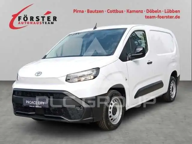 2026 Toyota PROACE CITY