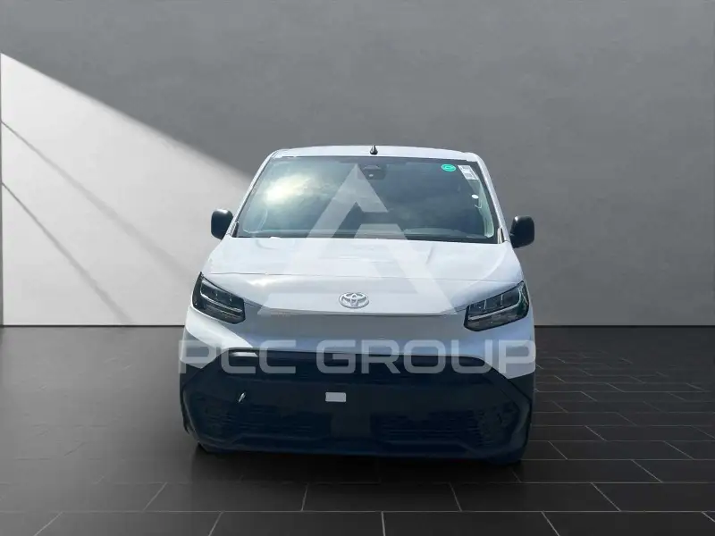 2026 Toyota PROACE CITY