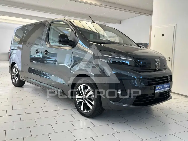 2026 Peugeot Traveller