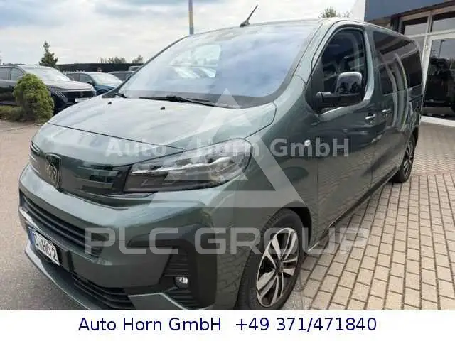 2026 Peugeot Traveller