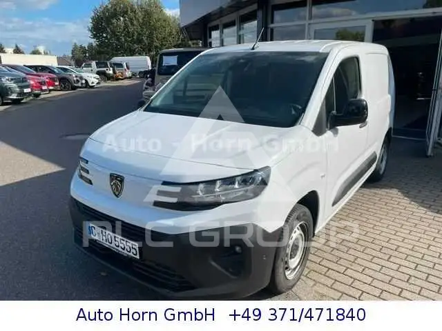 2026 Peugeot Partner