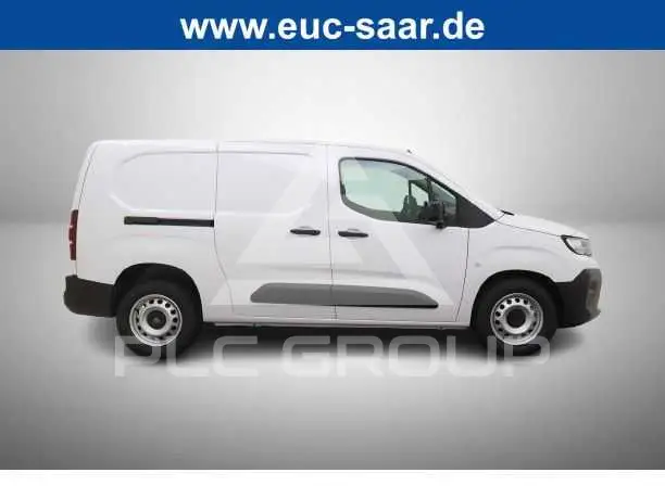 2026 Peugeot Partner