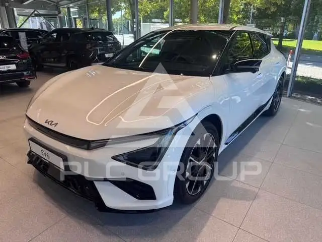 2026 KIA EV