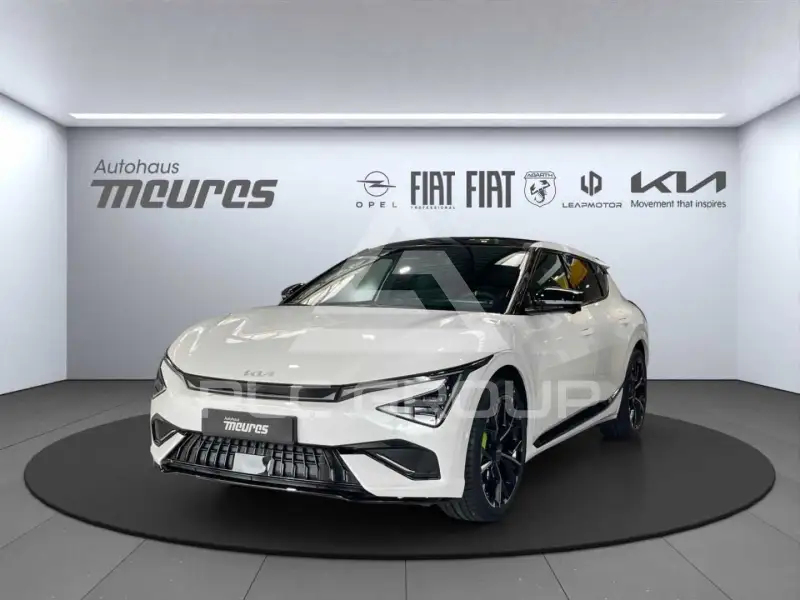 2026 KIA EV
