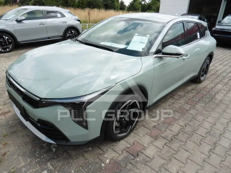 2026 KIA K4