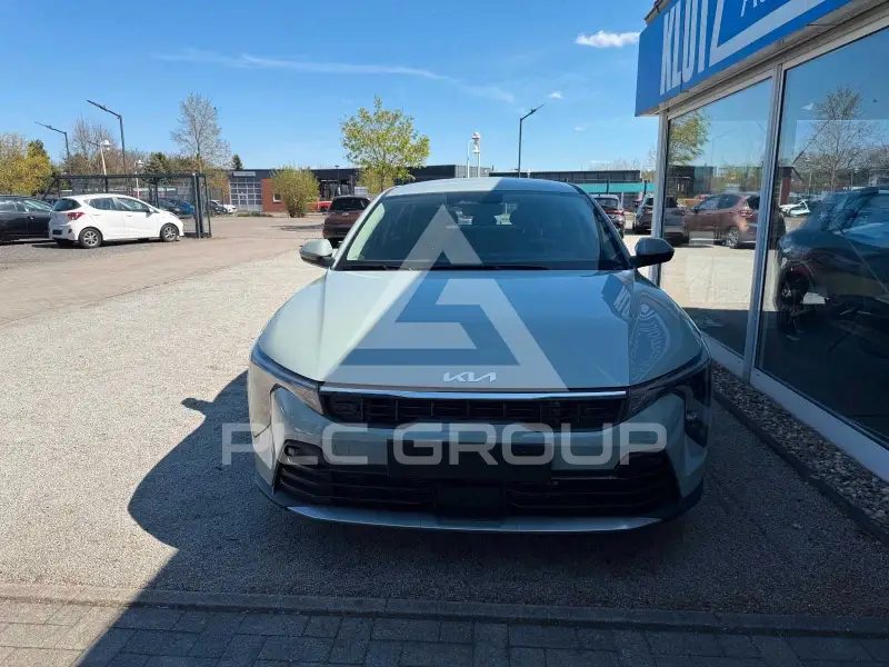 2026 KIA K4