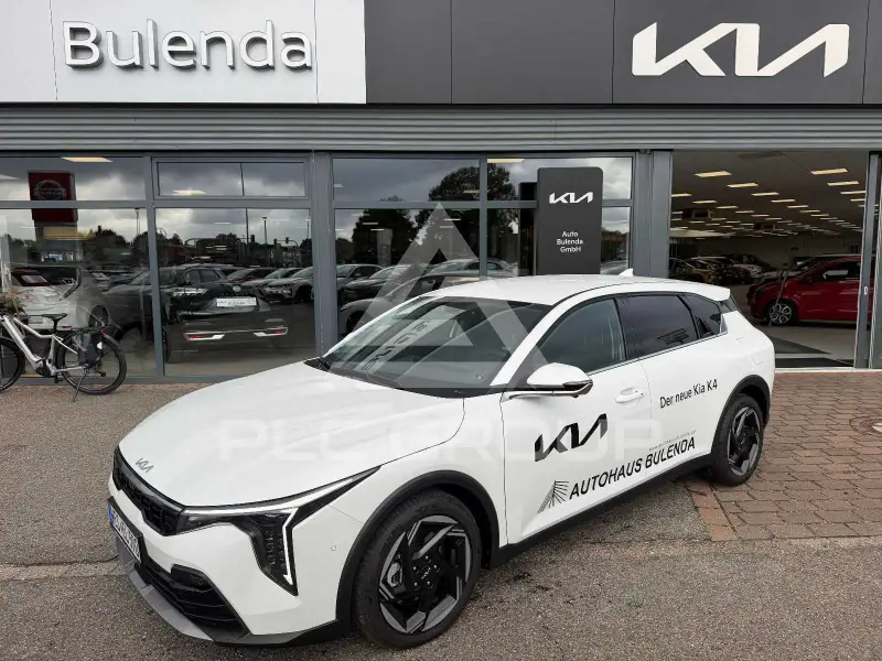 2026 KIA K4