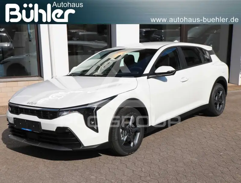 2026 KIA K4