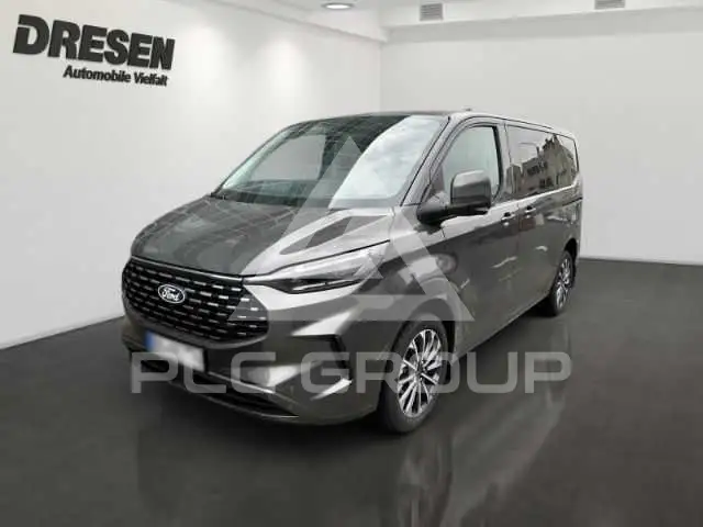2026 Ford Tourneo