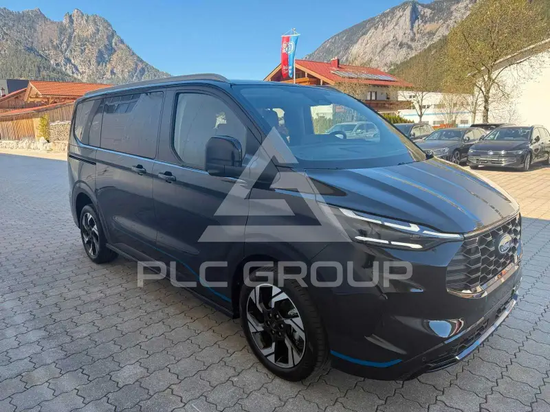 2026 Ford Tourneo