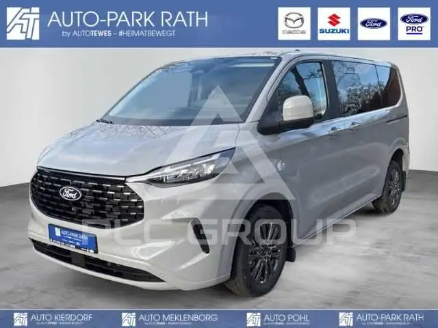 2026 Ford Tourneo