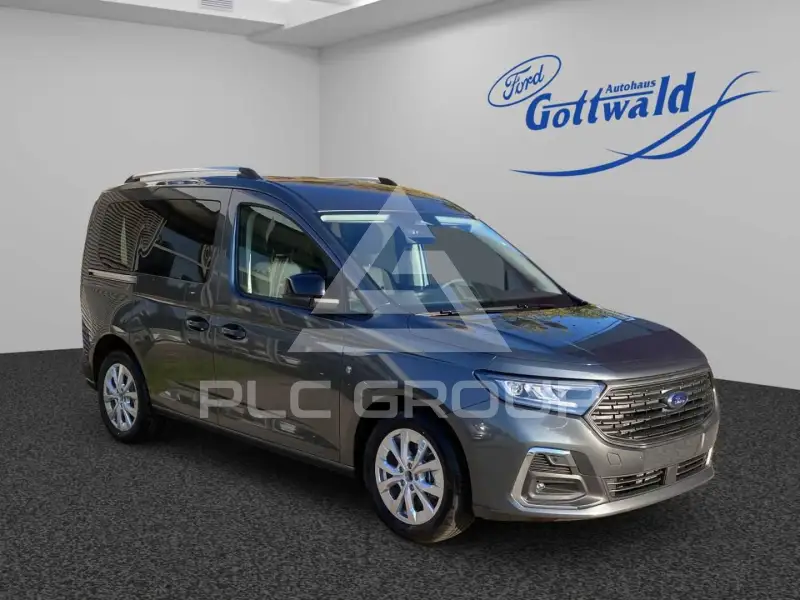 2026 Ford Tourneo