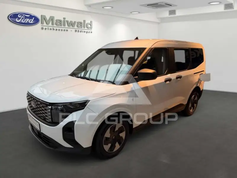 2026 Ford Tourneo