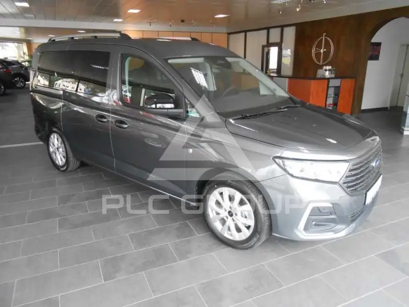 2026 Ford Tourneo