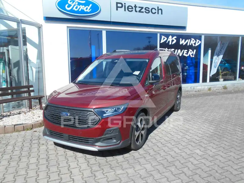 2026 Ford Tourneo