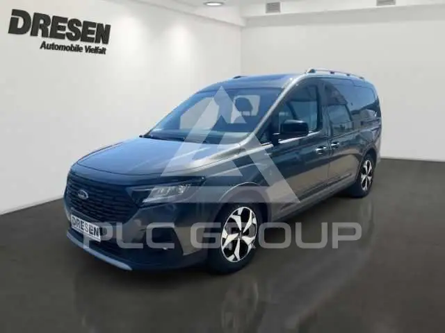 2026 Ford Tourneo