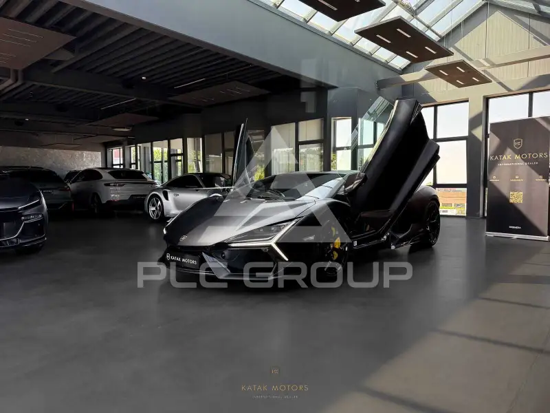 2026 Lamborghini Revuelto